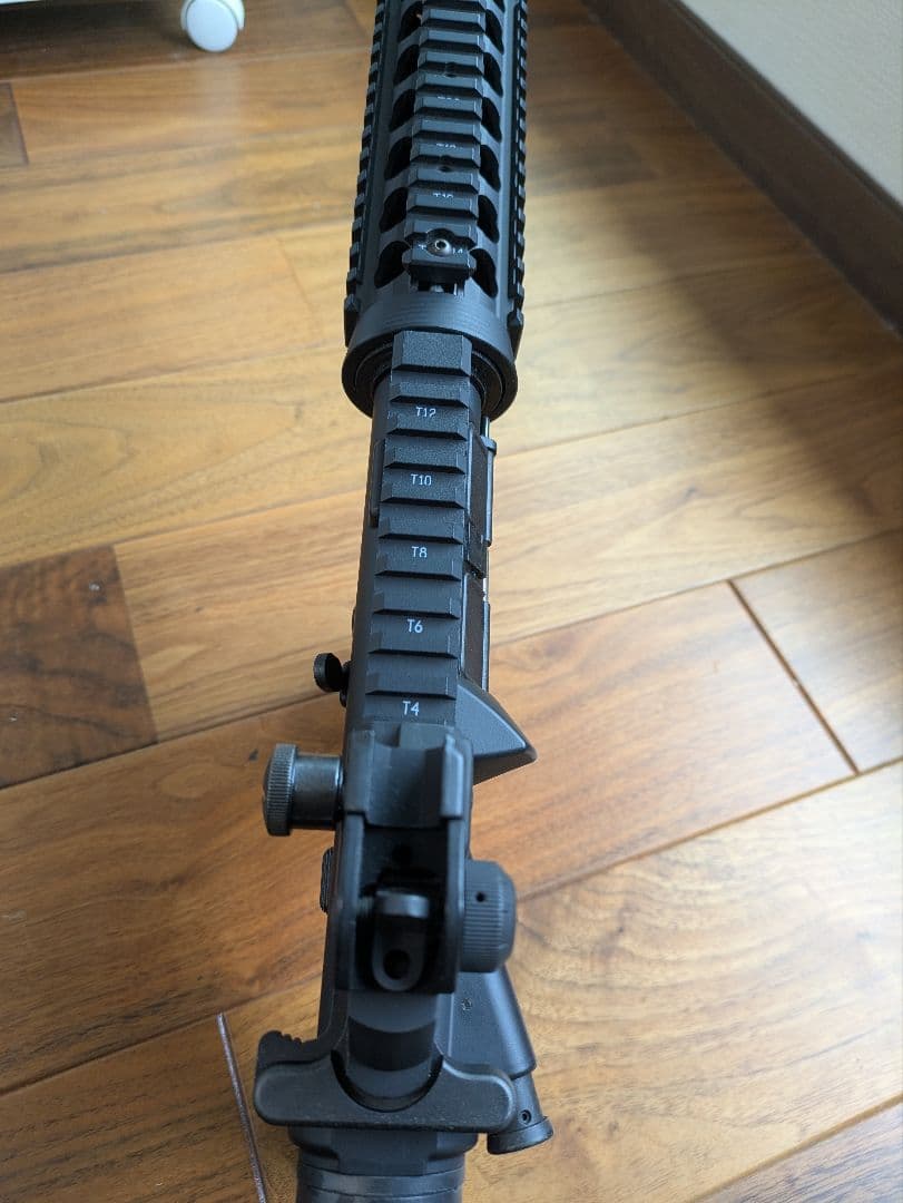 東京マルイ　次世代電動ガン　CQB-R　ブラックモデル