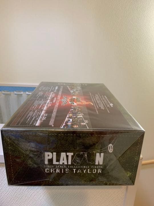 【新品未開封】プラトーン　クリス・テイラー　1/6フィギュア