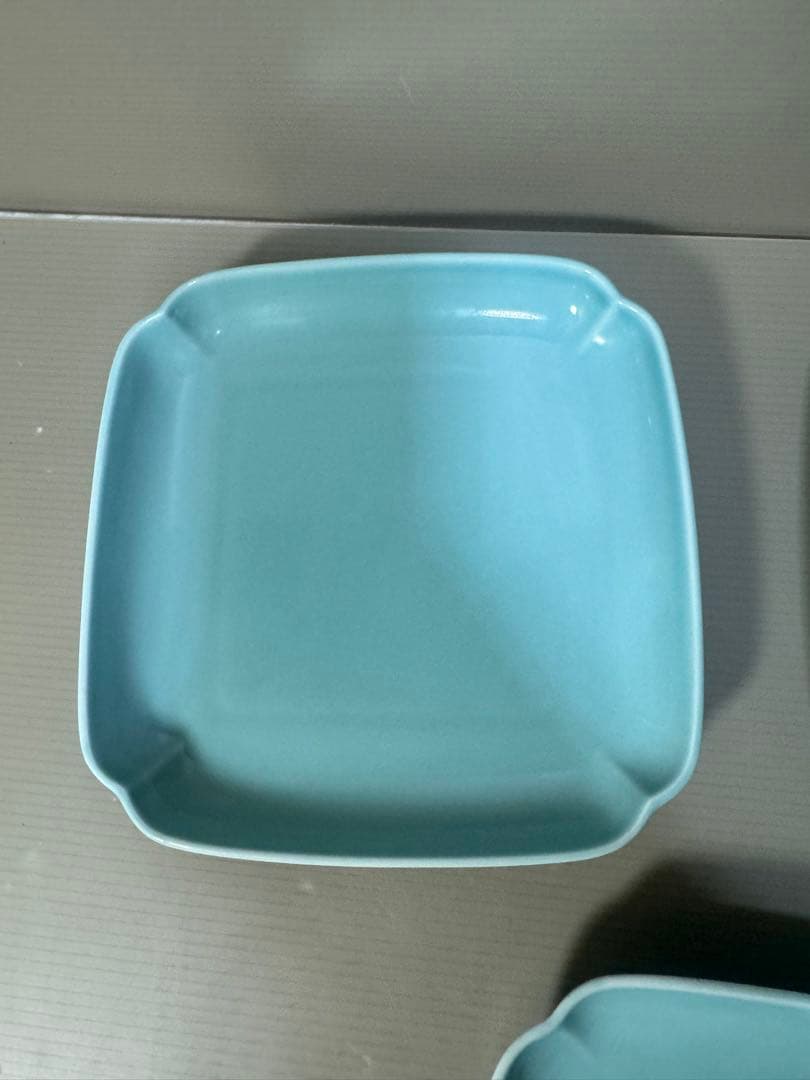 2305 深川製磁　青磁　角皿　3客