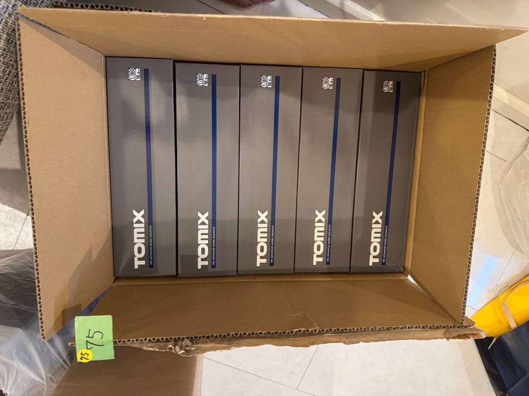 S*o様 75) 鉄道模型　TOMIX JR貨車コキ106形(グレーコンテナなし