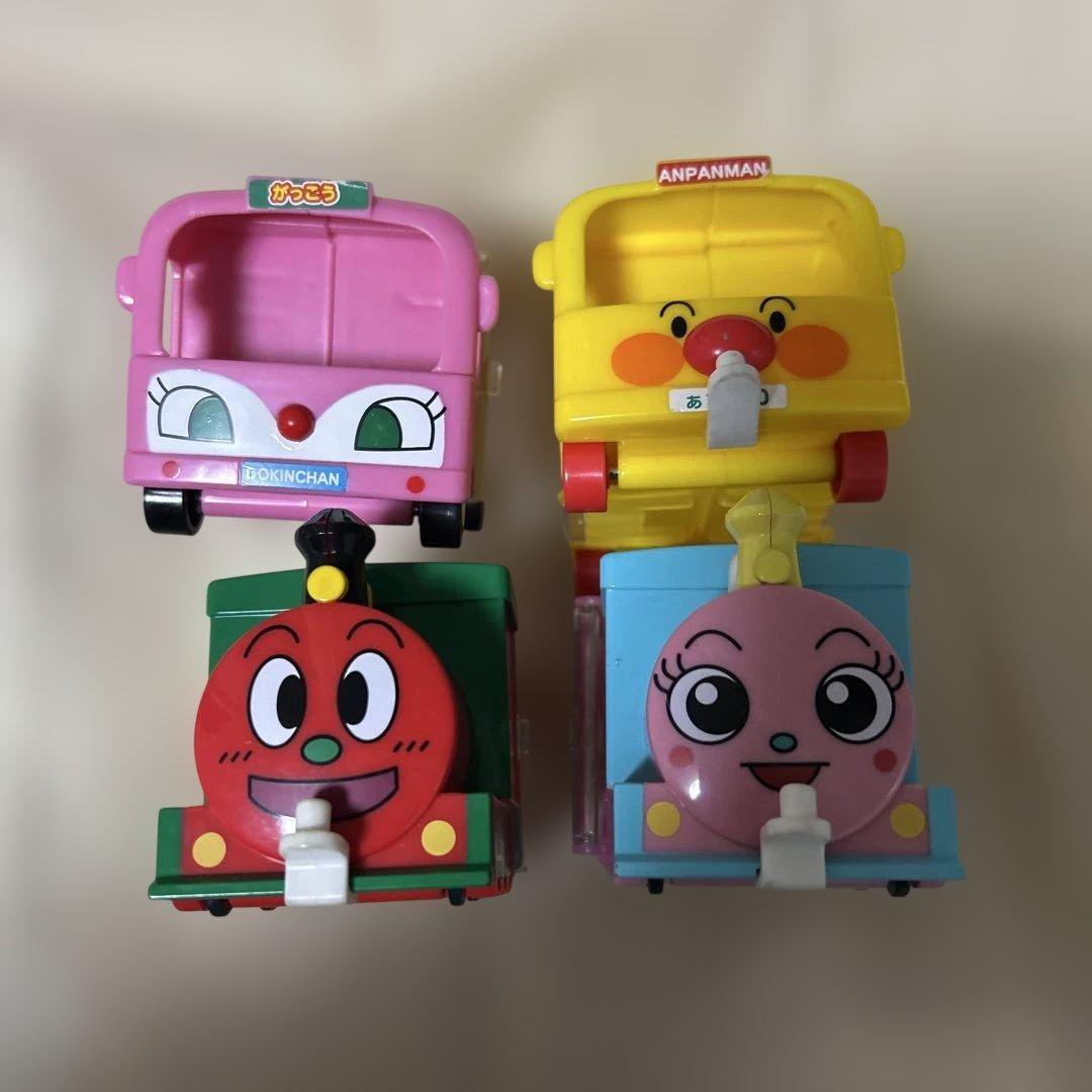アンパンマン　ミュージアム 乗り物　SLまん ぽっぽちゃん　ドキンちゃん