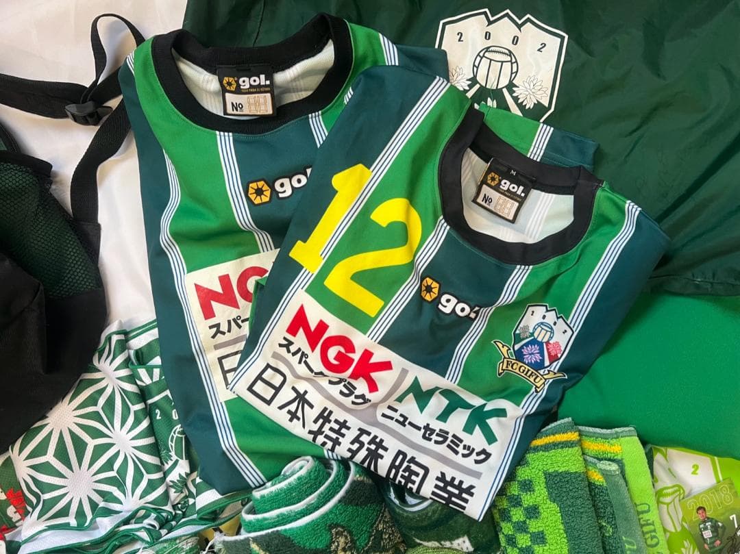 【まとめ売り】FC岐阜 応援 ユニフォーム タオル キャップ メガホン他