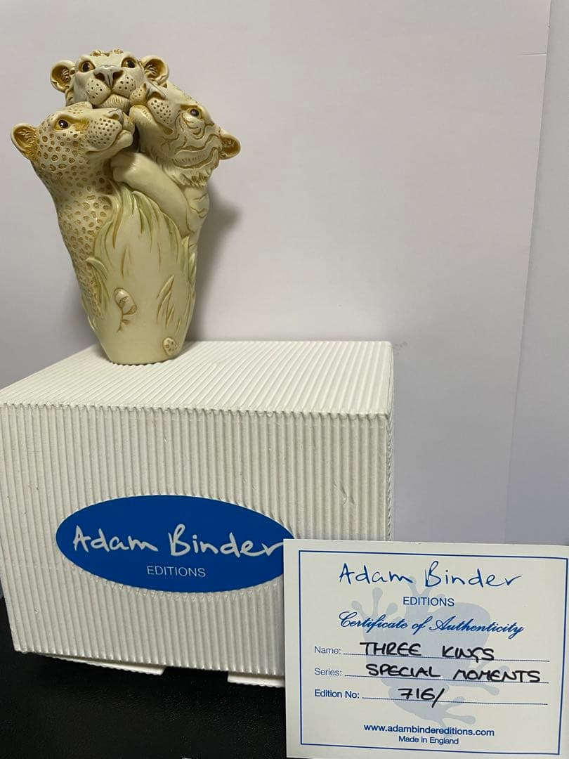 Adam Binder 動物　スリーキングス【1000個限定】