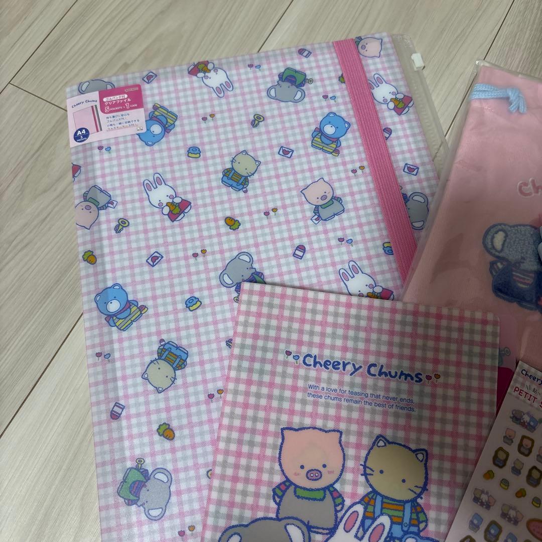 チアリーチャム　ファイル　ノート　シール　キーホルダー　ボールペン　巾着