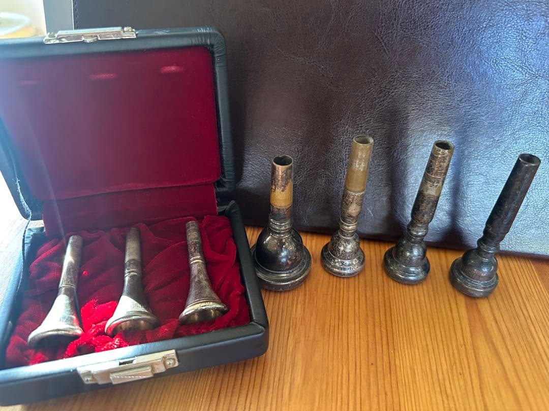 管楽器マウスピース 7個セット ケース付き