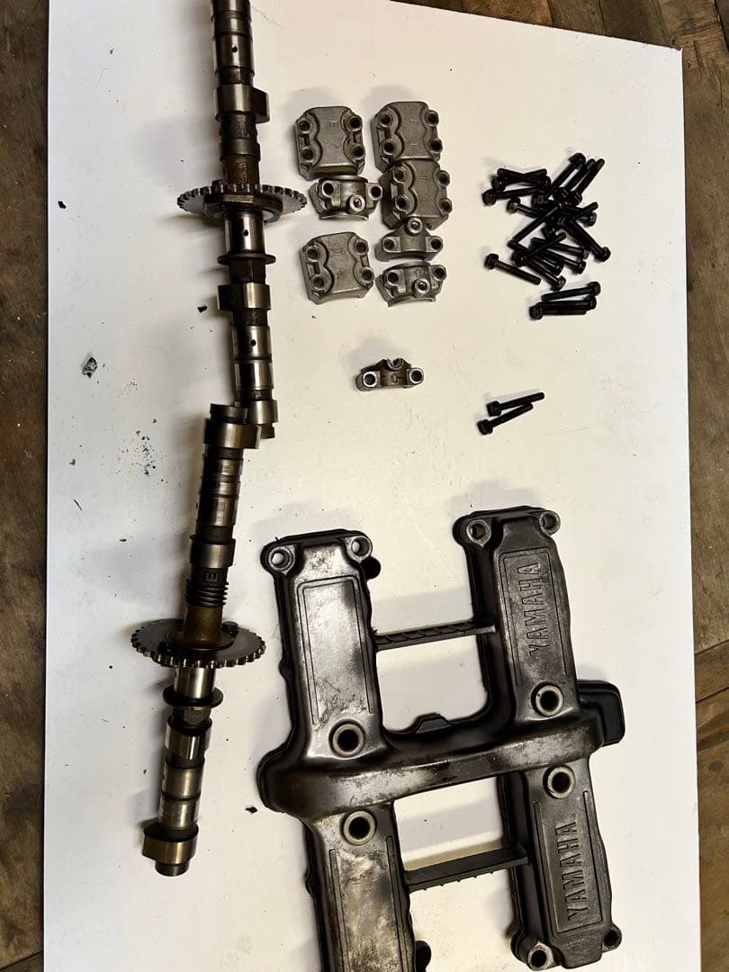 XJ400 ヘッドカバー　カムシャフトセット