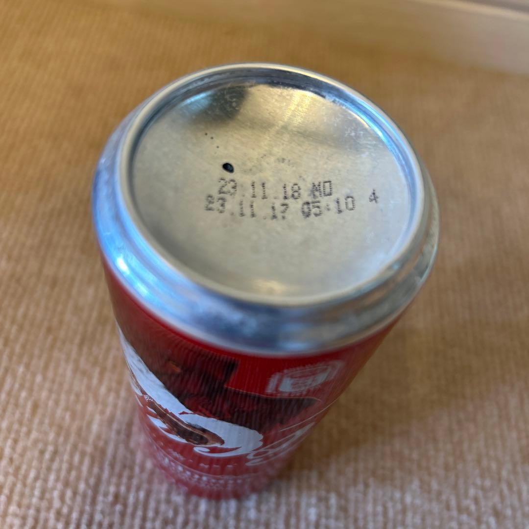 【コカコーラコレクターの方に❗️】未開封コカコーラ　ロシアのクリスマスバージョン