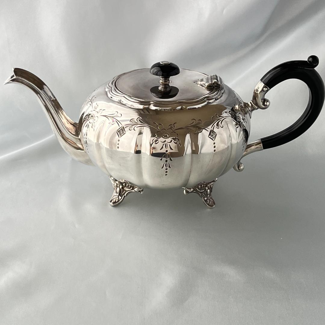 【Victorian Plate】メロンフォルムのティーポット