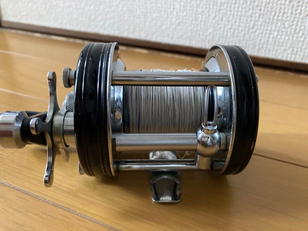 abu⭐︎アブアンバサダー6000c⭐︎レイクトローリング⭐︎レッドコアライン付き