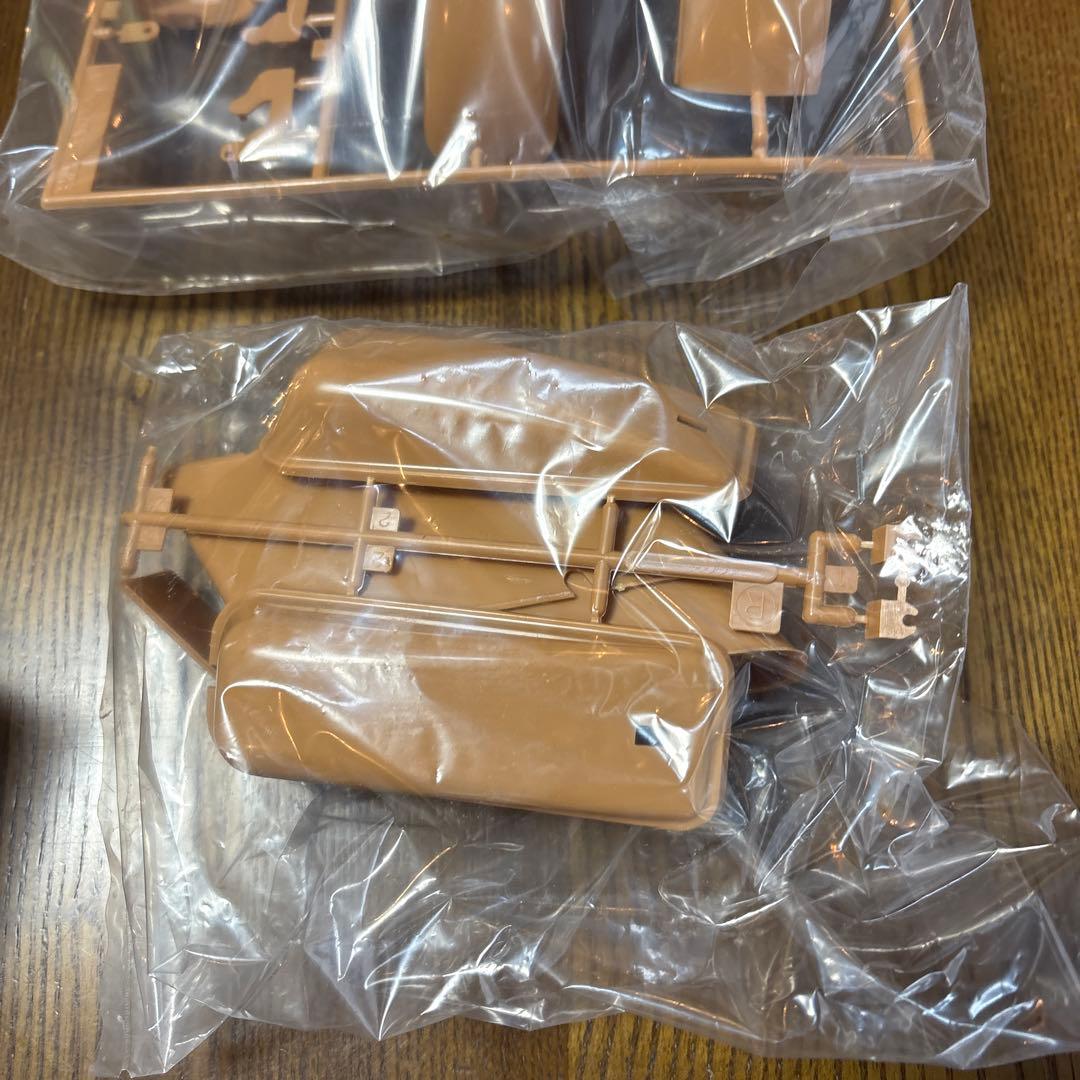 タミヤ　オートバイ　プラモデル　1/6 ハーレー　FLH クラシック　おまけ付