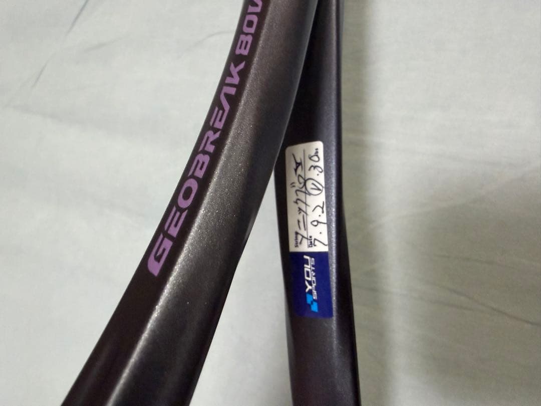 YONEX ヨネックス　ジオブレイク80V ゴールドパープル