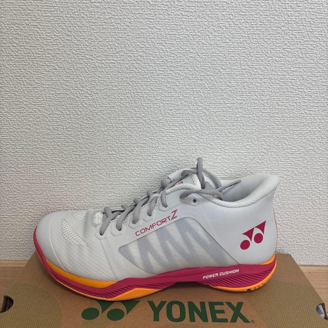 YONEX COMFORT Z シューズ ホワイト/ピンク/オレンジ
