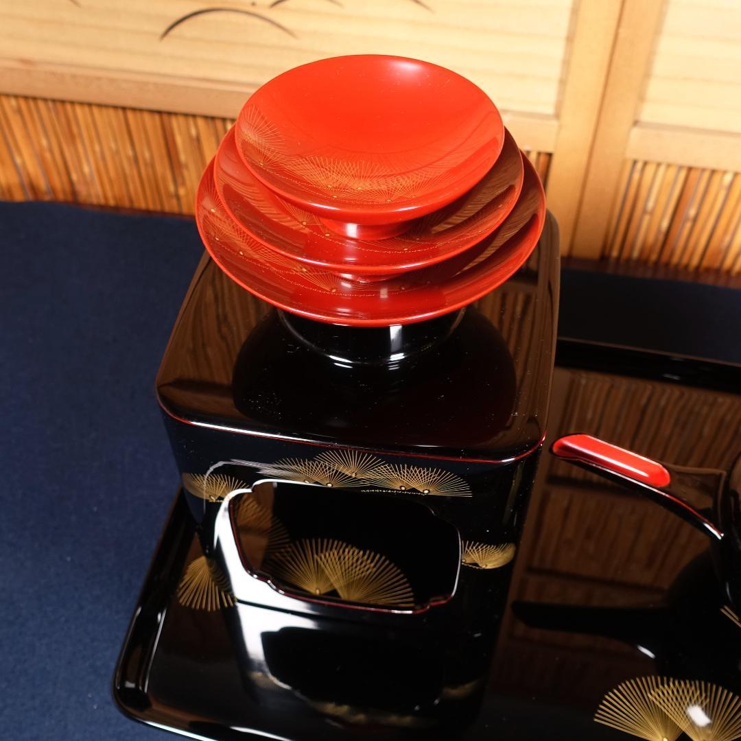 輪島塗 沈金師 小西寛 塗師 慶峰 合作 黒塗 沈金松図 屠蘇器揃 共箱