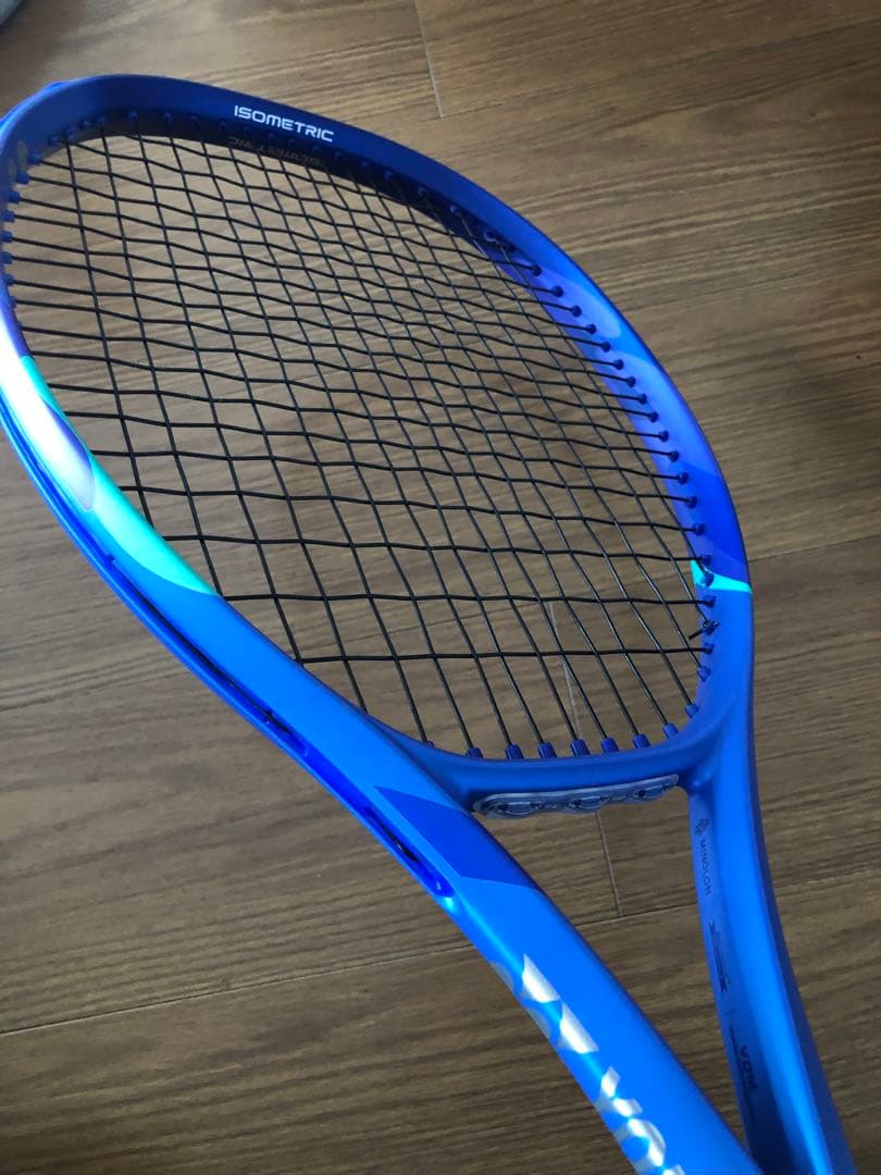 YONEX EZONE 100 テニスラケット ブルー