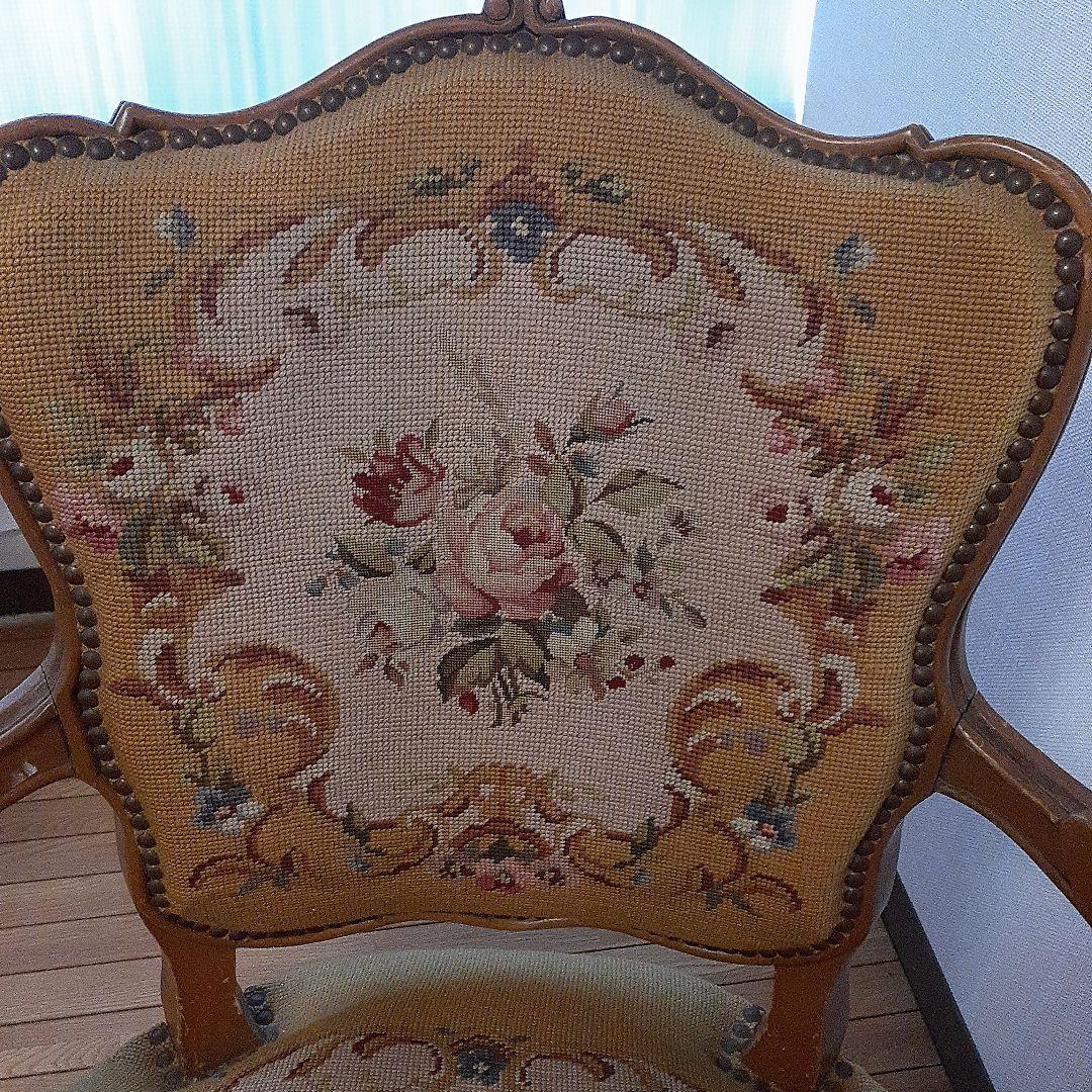 お値下げしました　フランス　アンティークプチポワンチェア