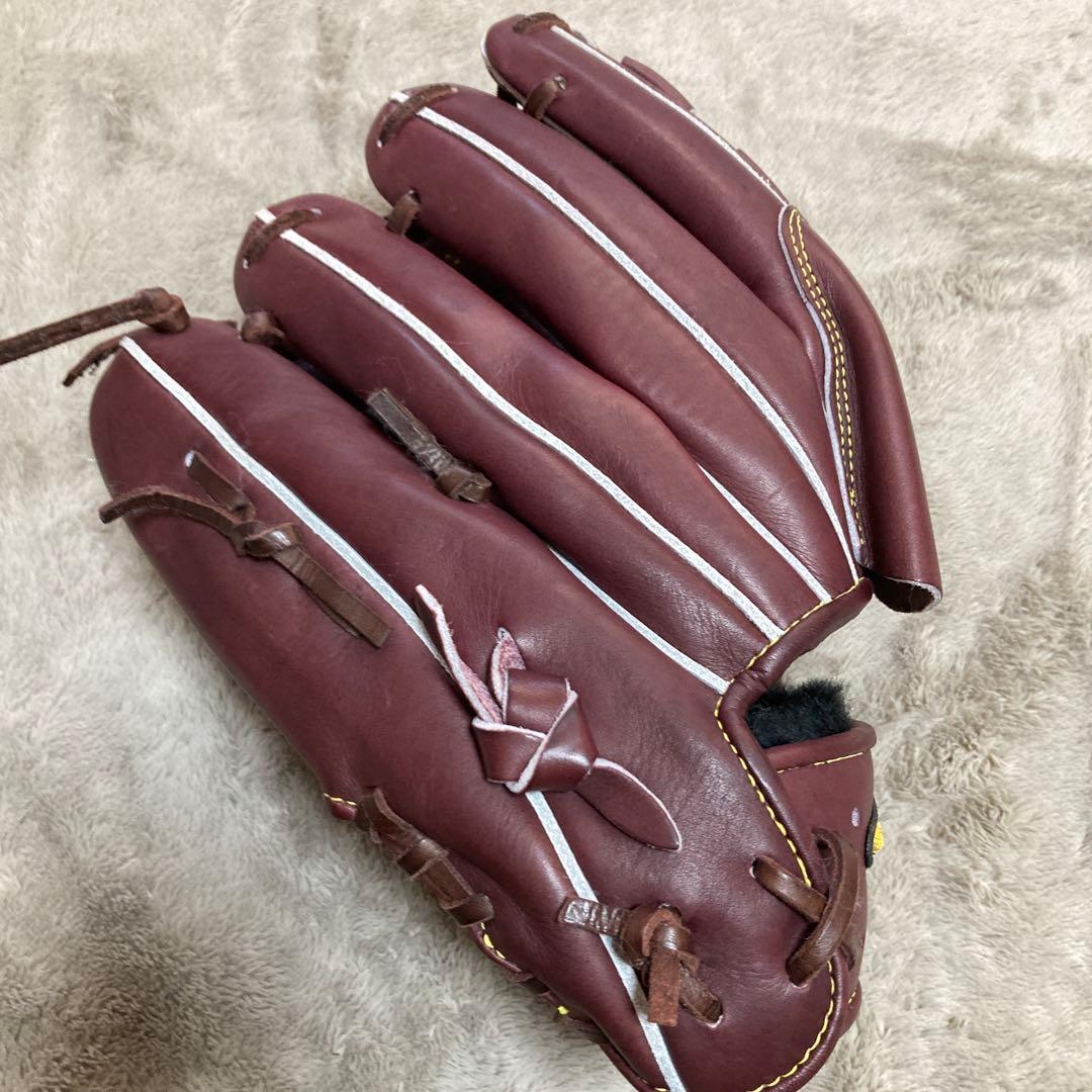 ミズノプロ硬式用投手用グローブ サイズ11 プラムブラウン右投げ用