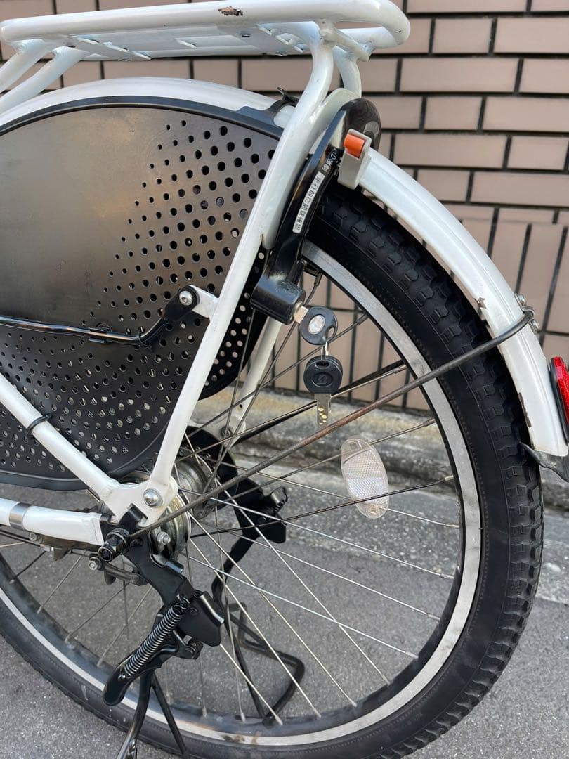 新品ハンドルブリヂストン8.7Ah電動アシスト自転車 ホワイト 26ABTR62