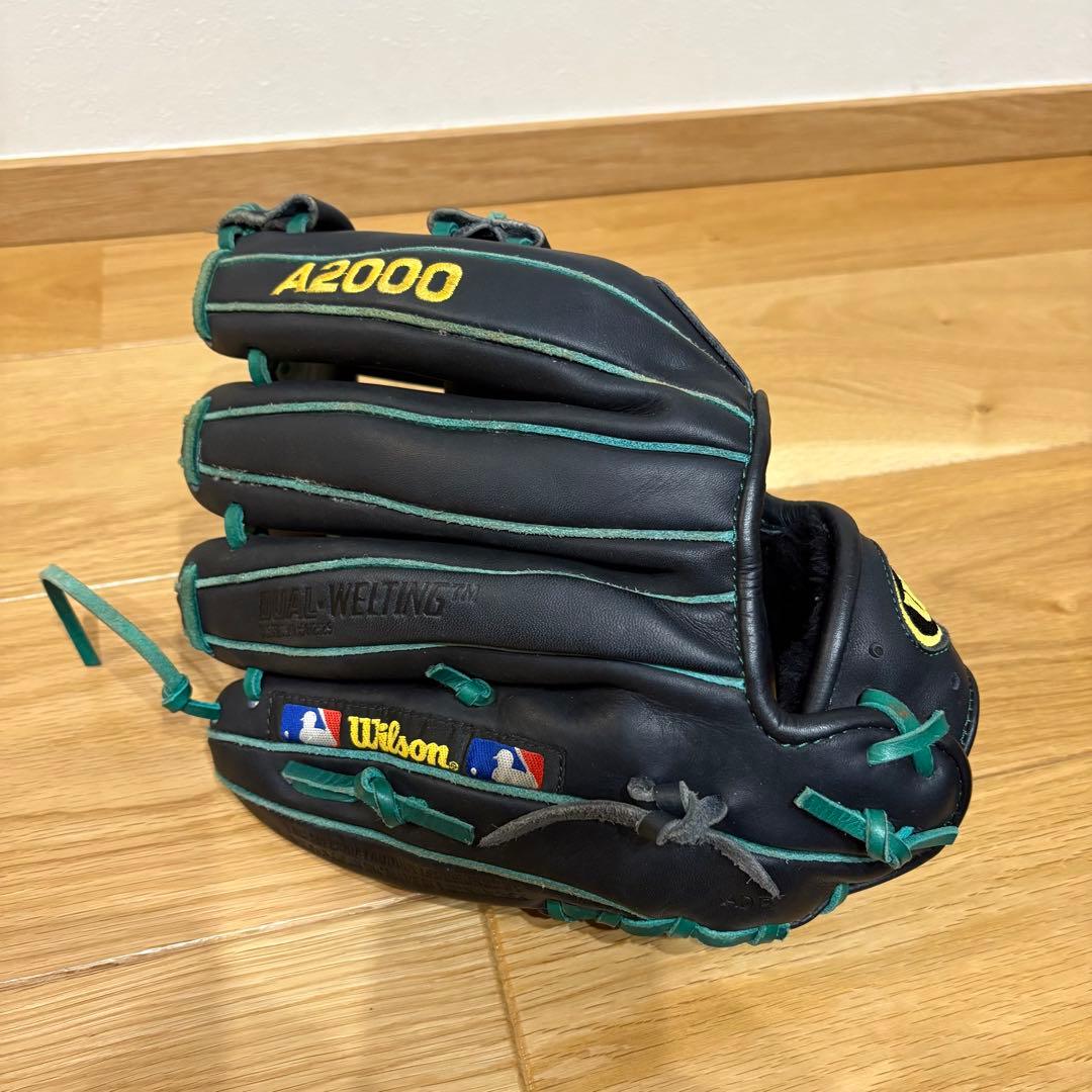 美品　Wilson ウィルソン A2000 軟式グローブ 黒 SG-445