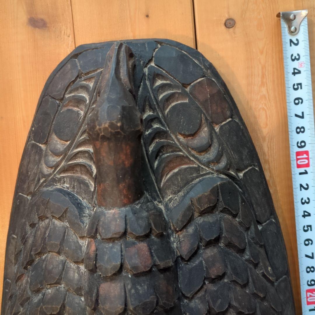 アンティーク　パプアニューギニアの木製マスク　長さ62センチ貝殻目