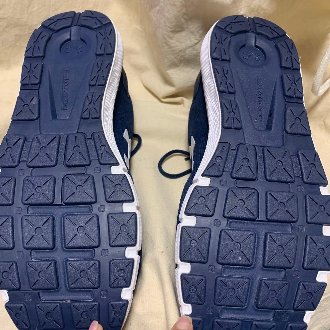 30cm アンダーアーマー　メンズシューズ　３０cm