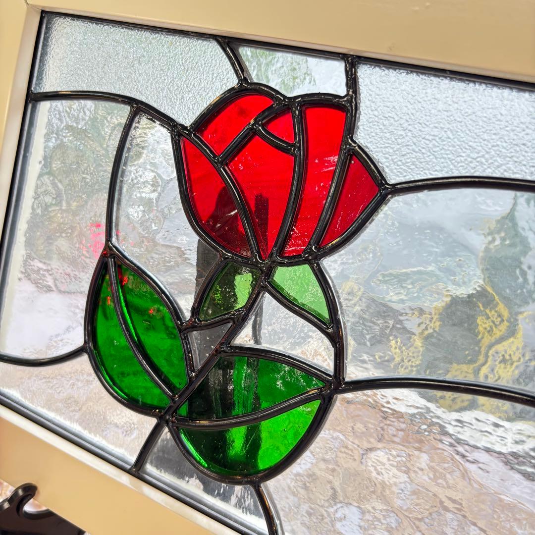 バラのステンドグラス