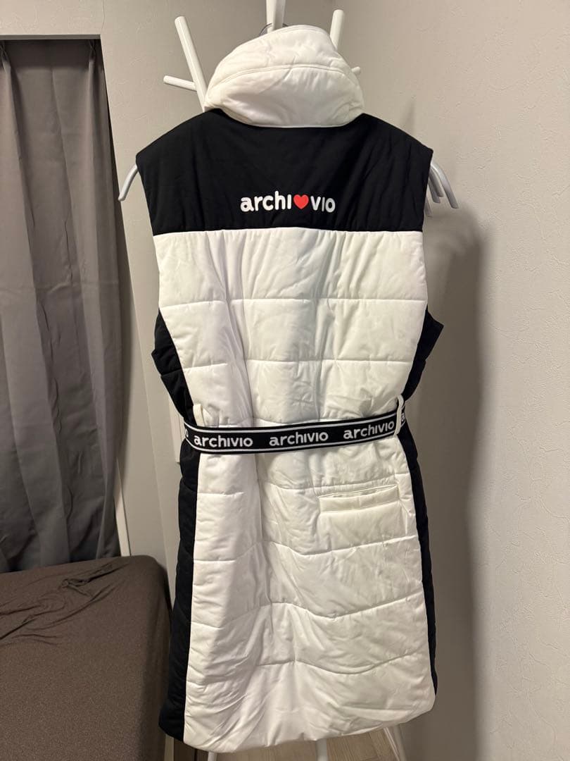 ものarchivio アルチビオ中綿ベスト レッグウォーマー付きサイズ40