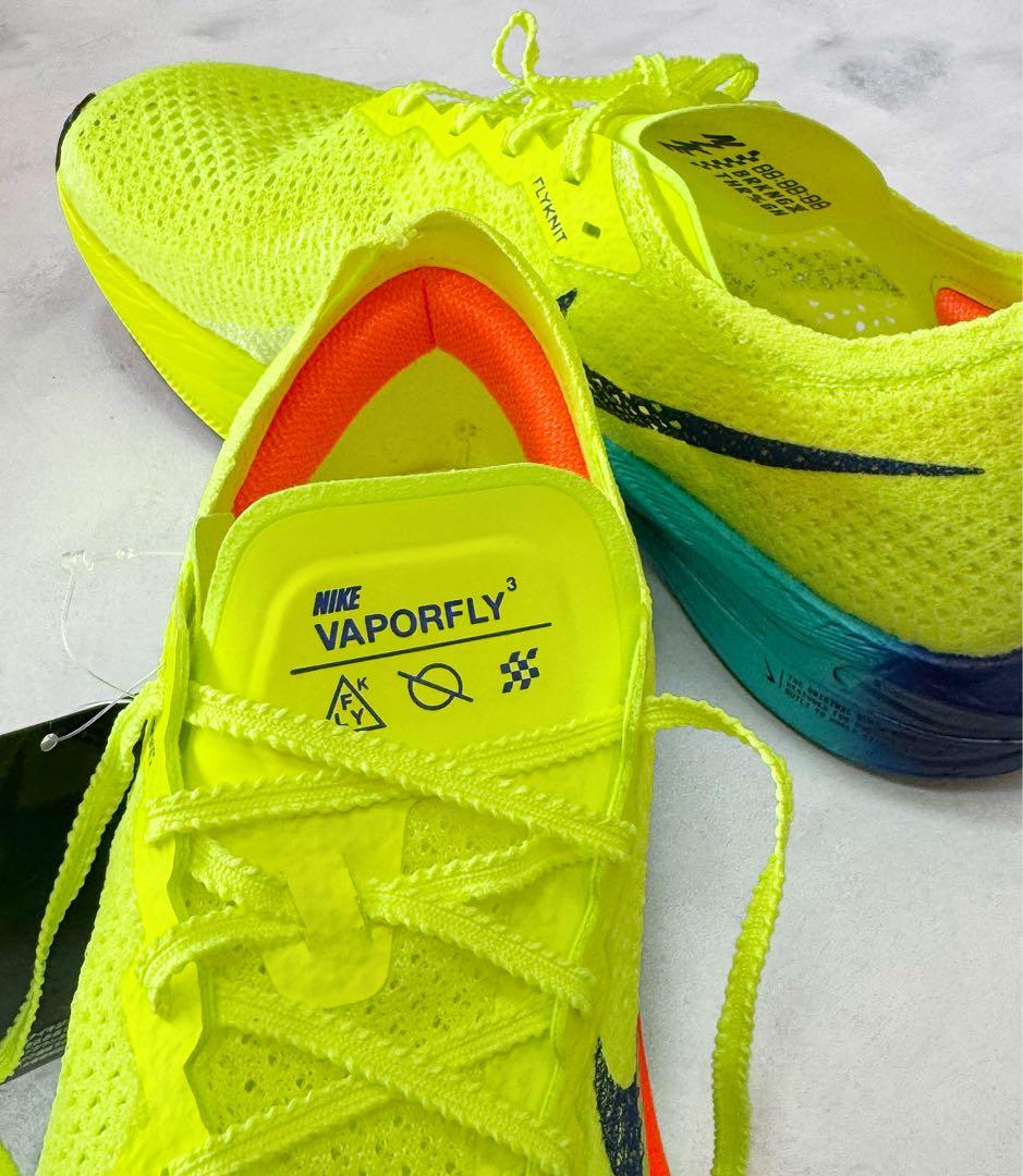 【新品未使用】ナイキ NIKE ヴェイパーフライ3 28.0cm ボルト