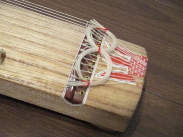 美品　 希少　逸品　ミニ琴　お琴　琴　13弦　和楽器 　弦楽器　箏　短琴　琴柱