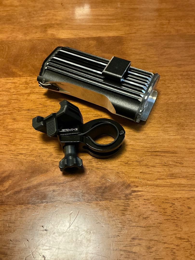 LEZYNE MEGA DRIVE レザイン メガドライブ 1400ルーメン