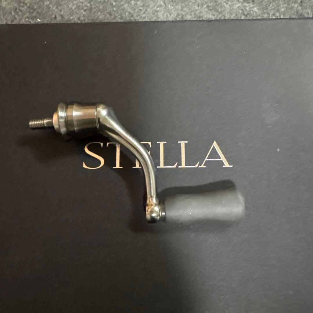 SHIMANO 18STELLA 2000S スピニングリール