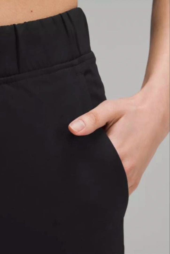 ルルレモン　 スリムフィット プルオンミッドライズパンツ アジアフィット