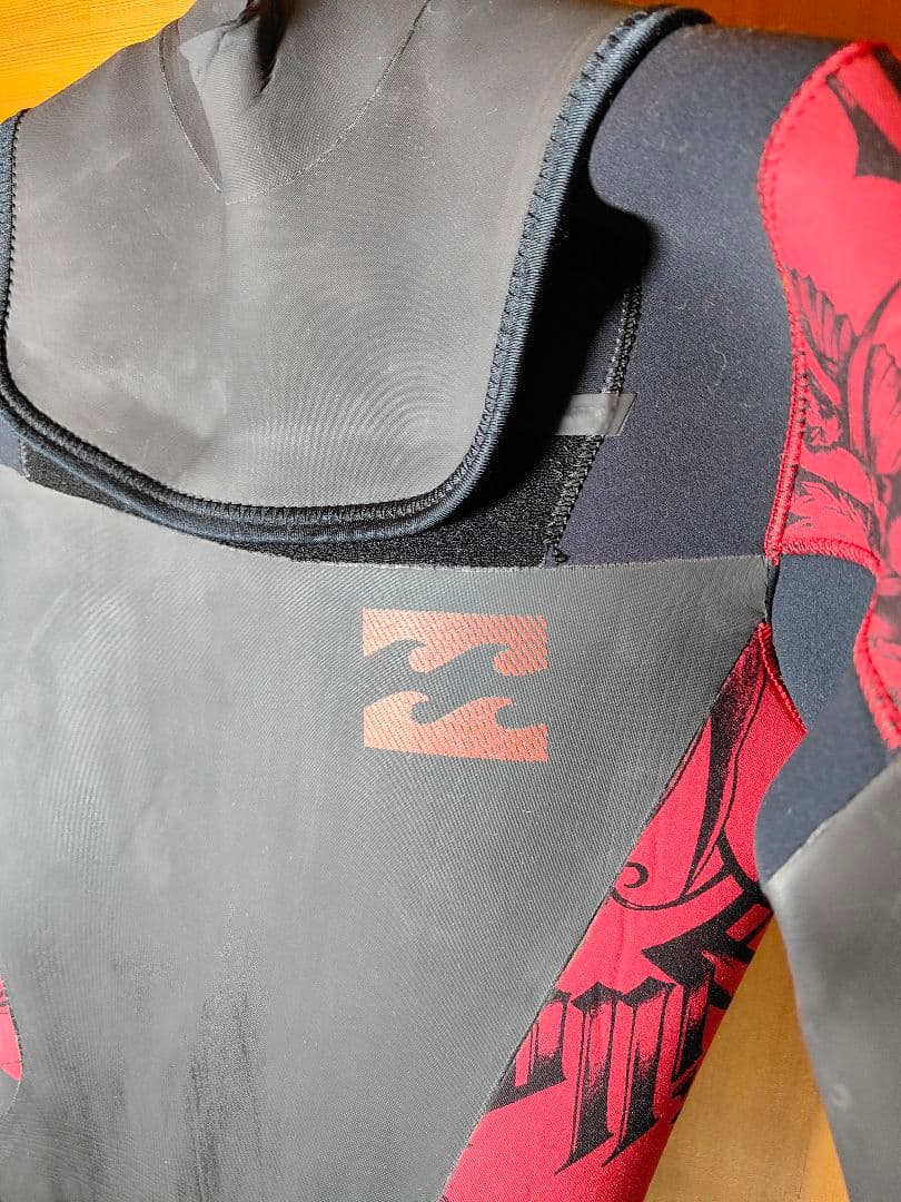 aquamarine　　　　　　　　　　　　　【極美品】BILLABONG