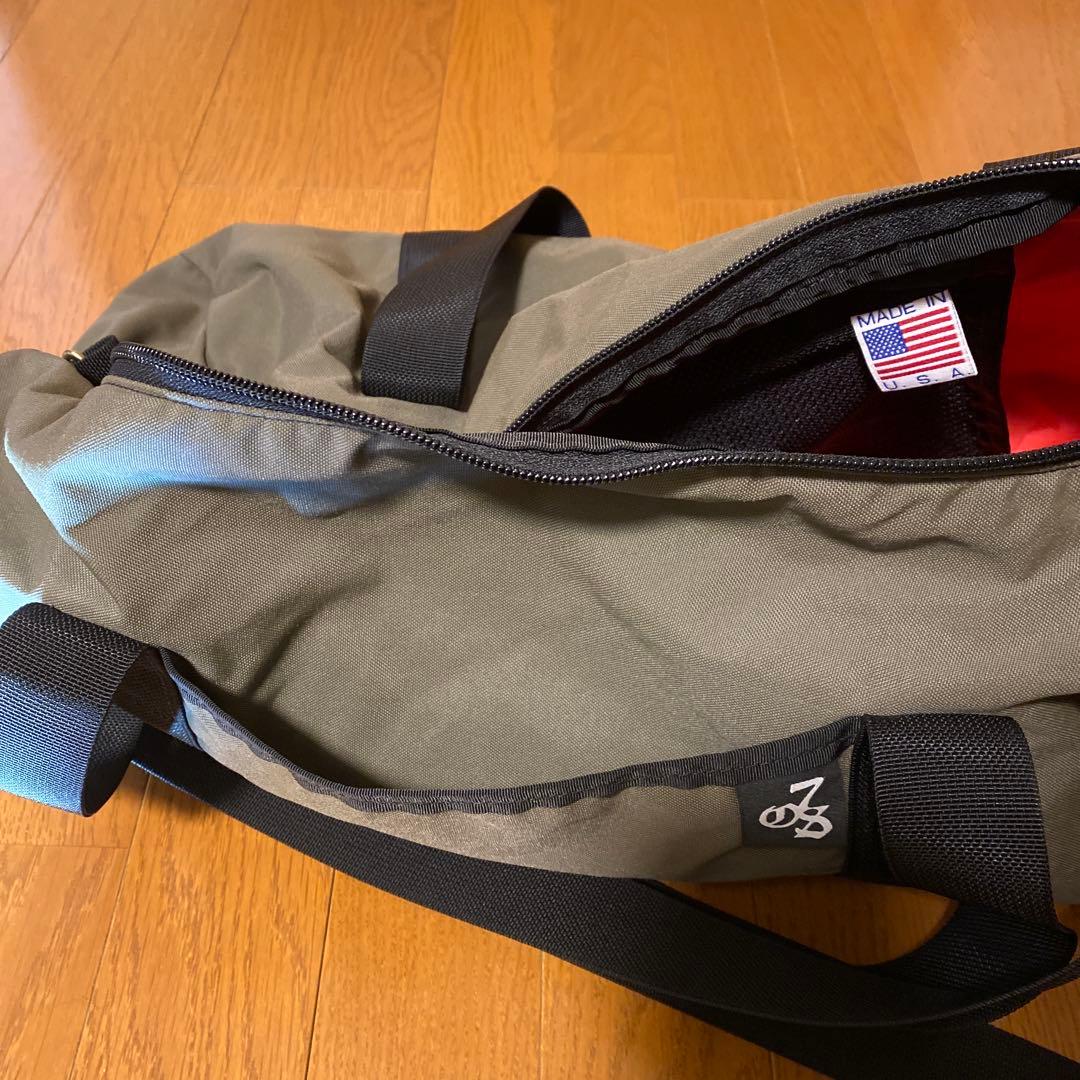 ONE 7 SIX ボストンバッグ　PVCパッチ付き