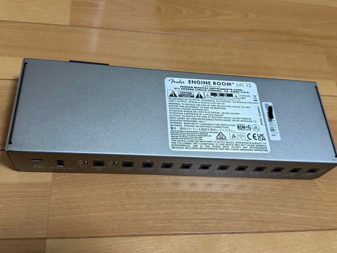 Fender ENGINE ROOM LVL 12 パワーサプライ