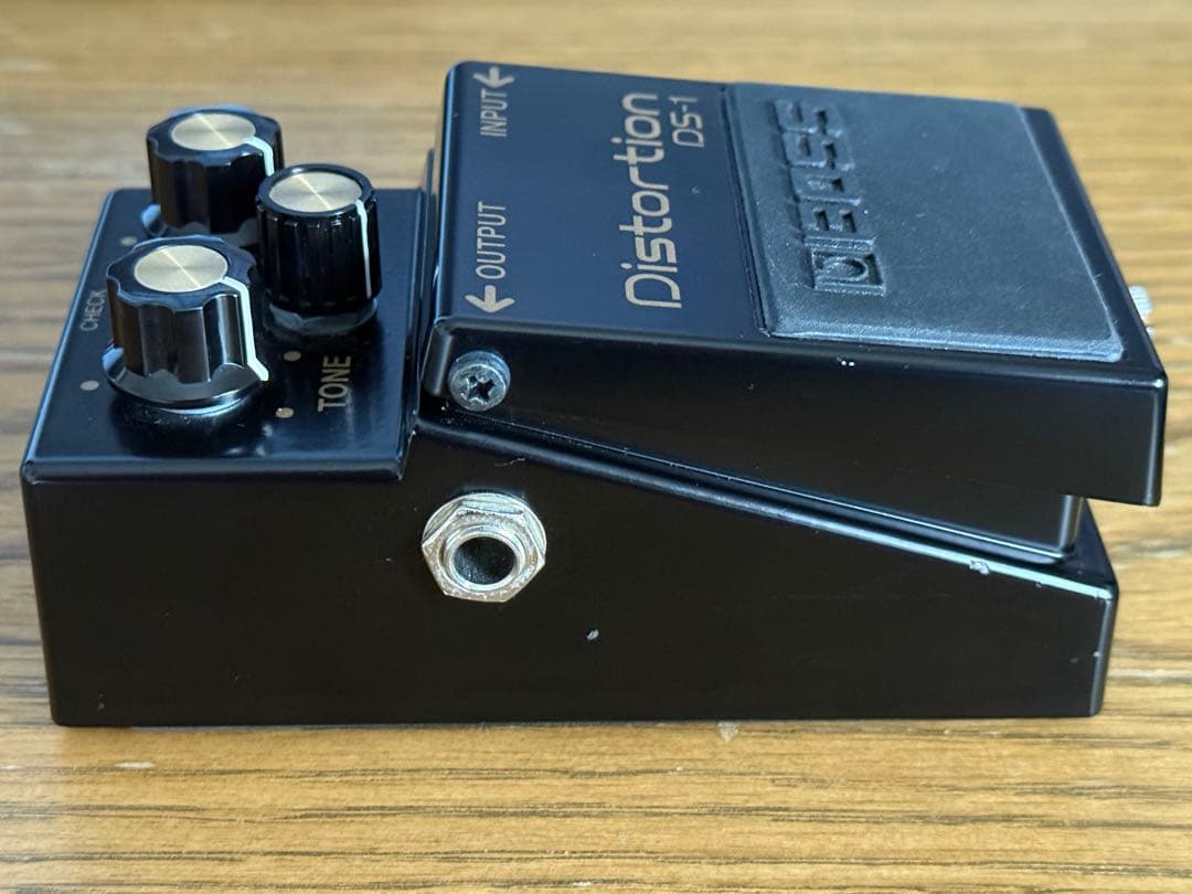 BOSS DS-1-4A Distortion 40周年記念限定モデル