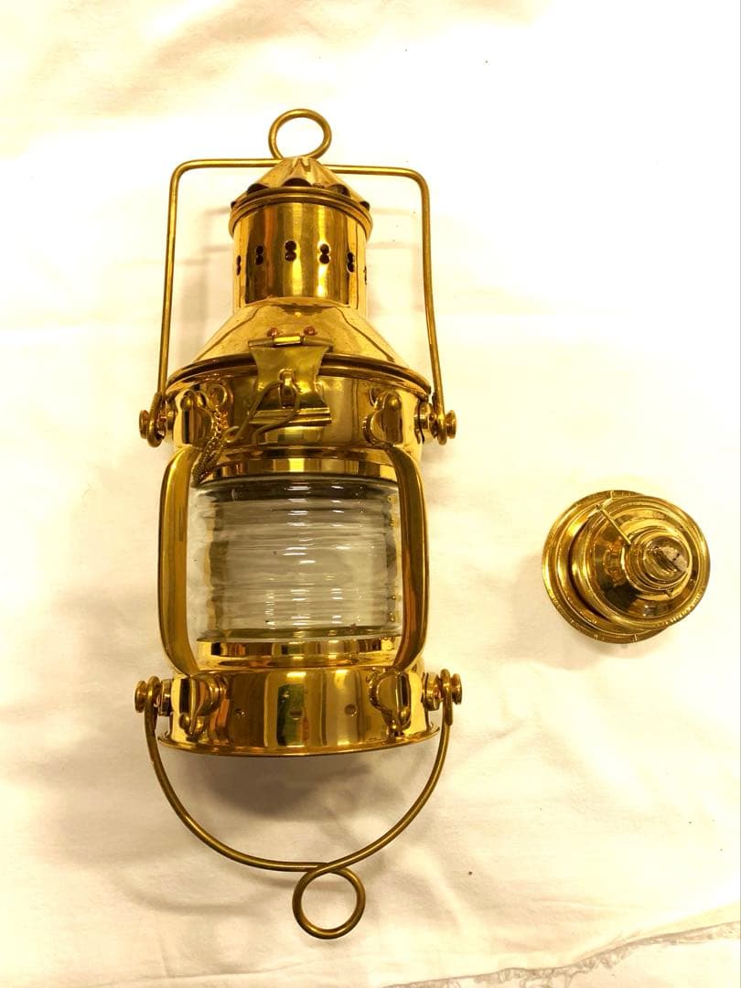 真鍮製　セーラーズ・オイルランタン 展示使用品