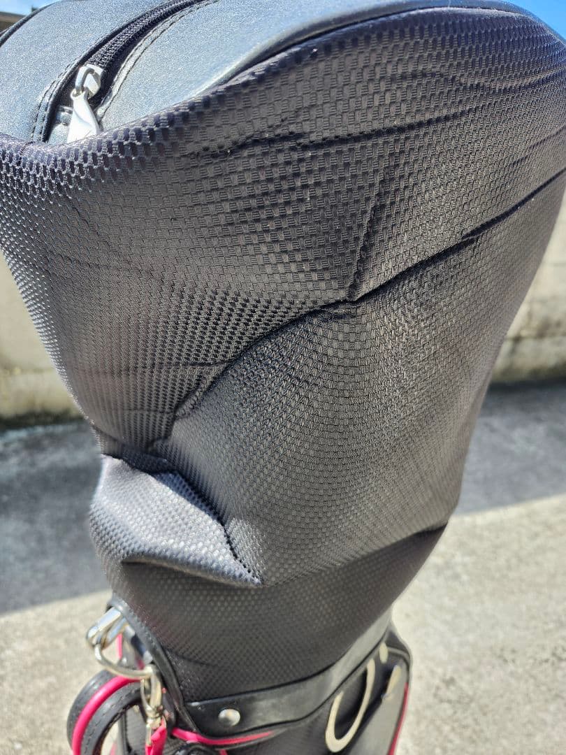 Nikeキャディバッグ 黒/ピンク