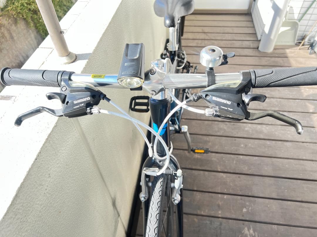 GIANT LIV ESCAPE XSクロスバイク　外装２４段変速　引き取専用