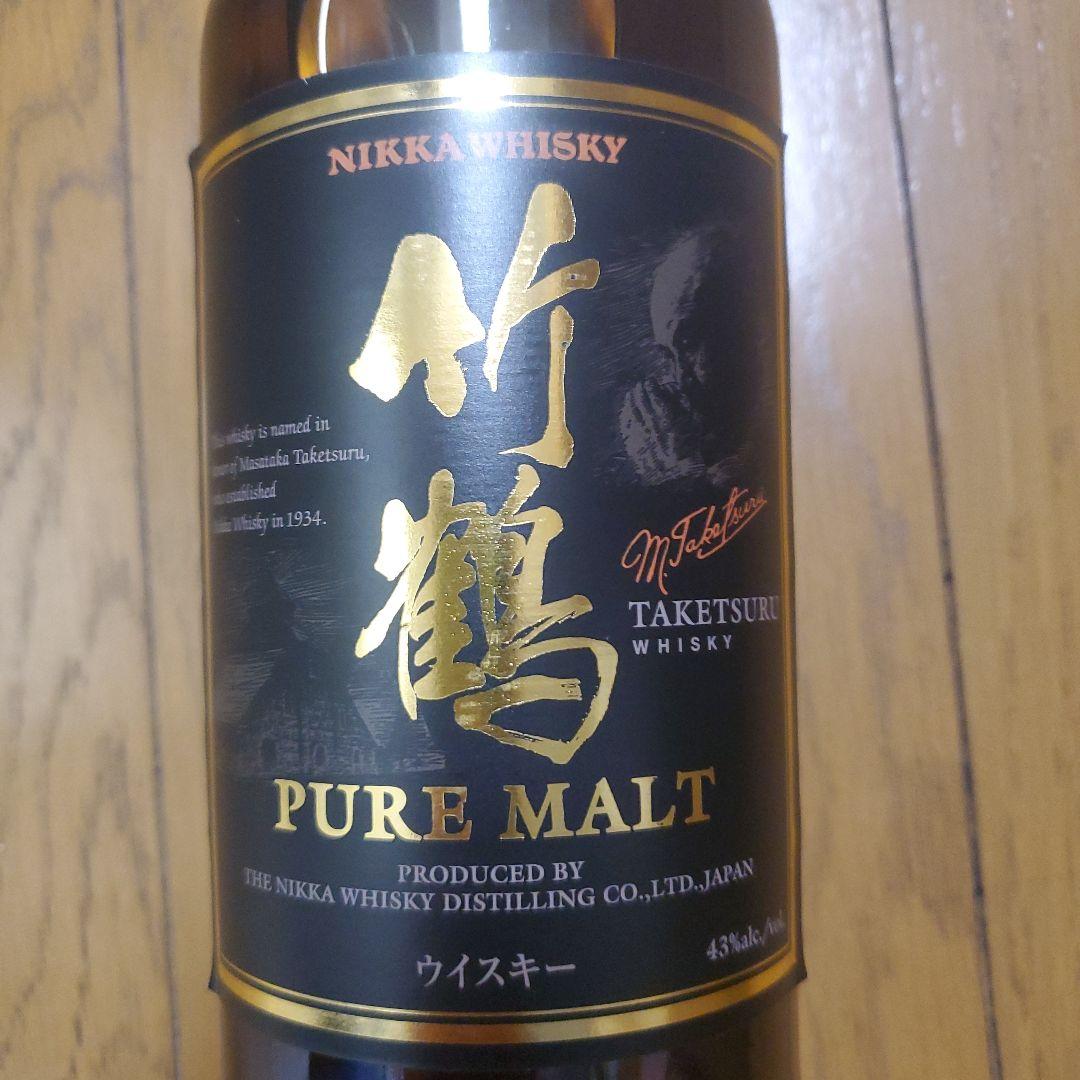 新品・未開封☆竹鶴 PURE MALT 700ml 黒ラベル（旧ボトル早い者勝ち