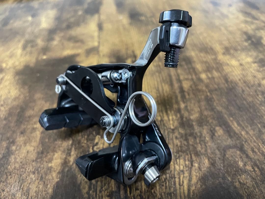 BR-9010F デュラエース ダイレクトマウントブレーキフロントのみ