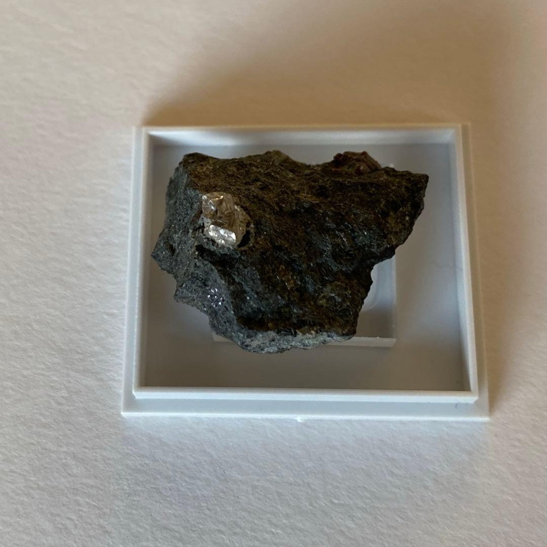 ダイヤモンド　原石