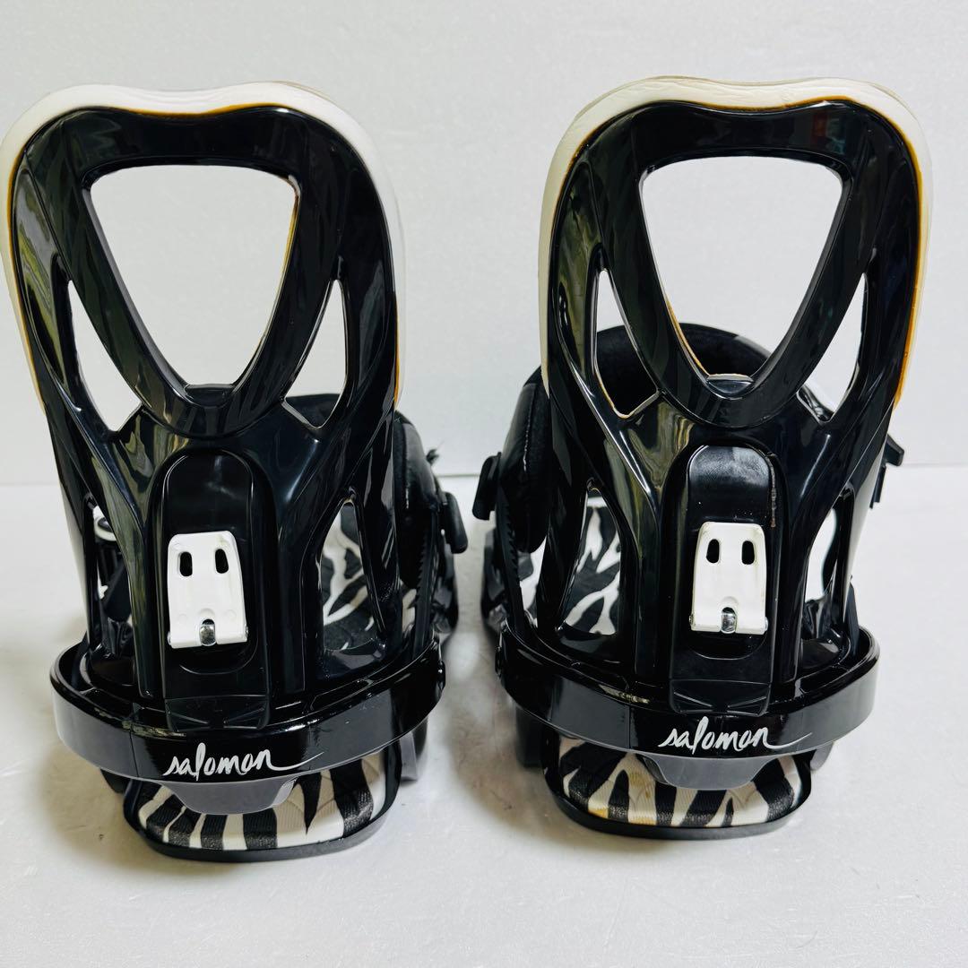 sサイズ　ゼブラ柄 スノーボードビンディング　サロモン女性レディース黒色ブラック
