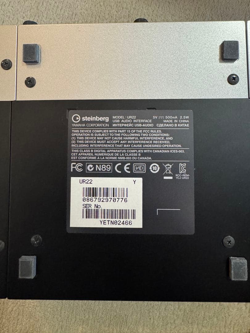 UR22 USBオーディオインターフェース