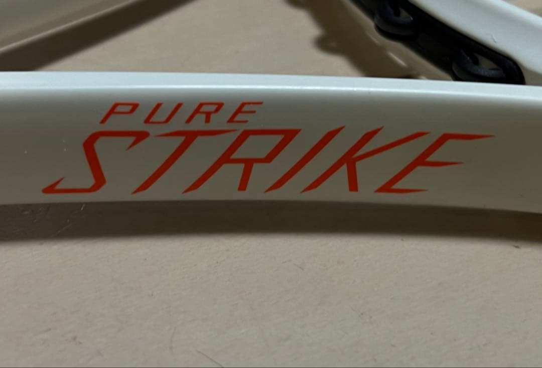 バボラ　ピュアストライク100