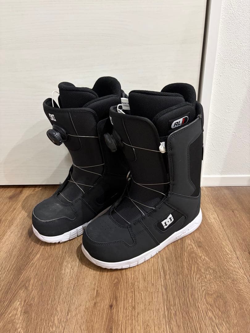 ディーシー スノーボードシューズ