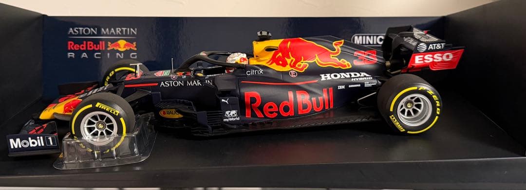 MINICHAMPS 1/18 レッドブル RB15 RB16 2台セット