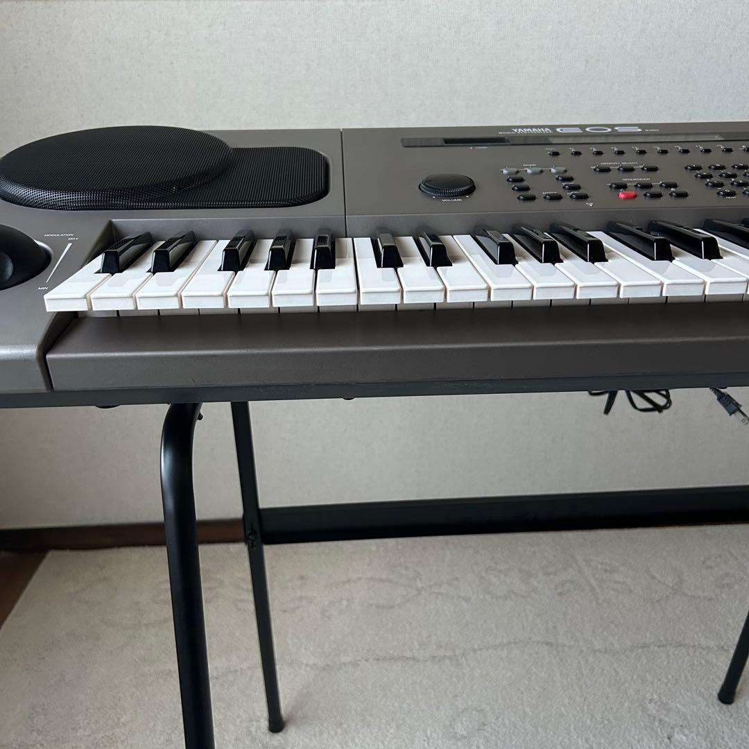 【小室哲哉プロデュース】YAMAHA　シンセサイザー　EOS B500