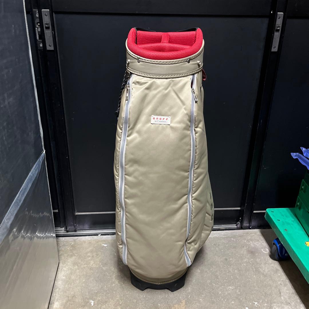 ONOFFオノフ　キャディバッグ