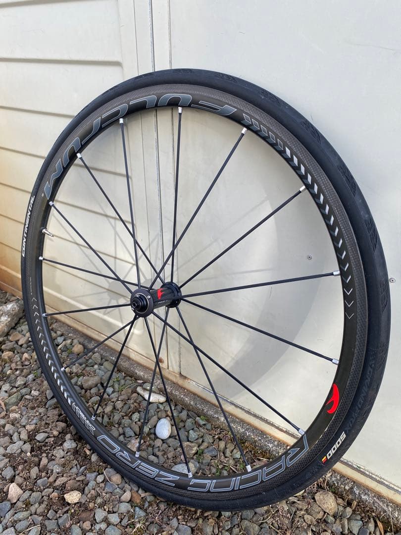 フルクラム　レーシングゼロカーボン　700c