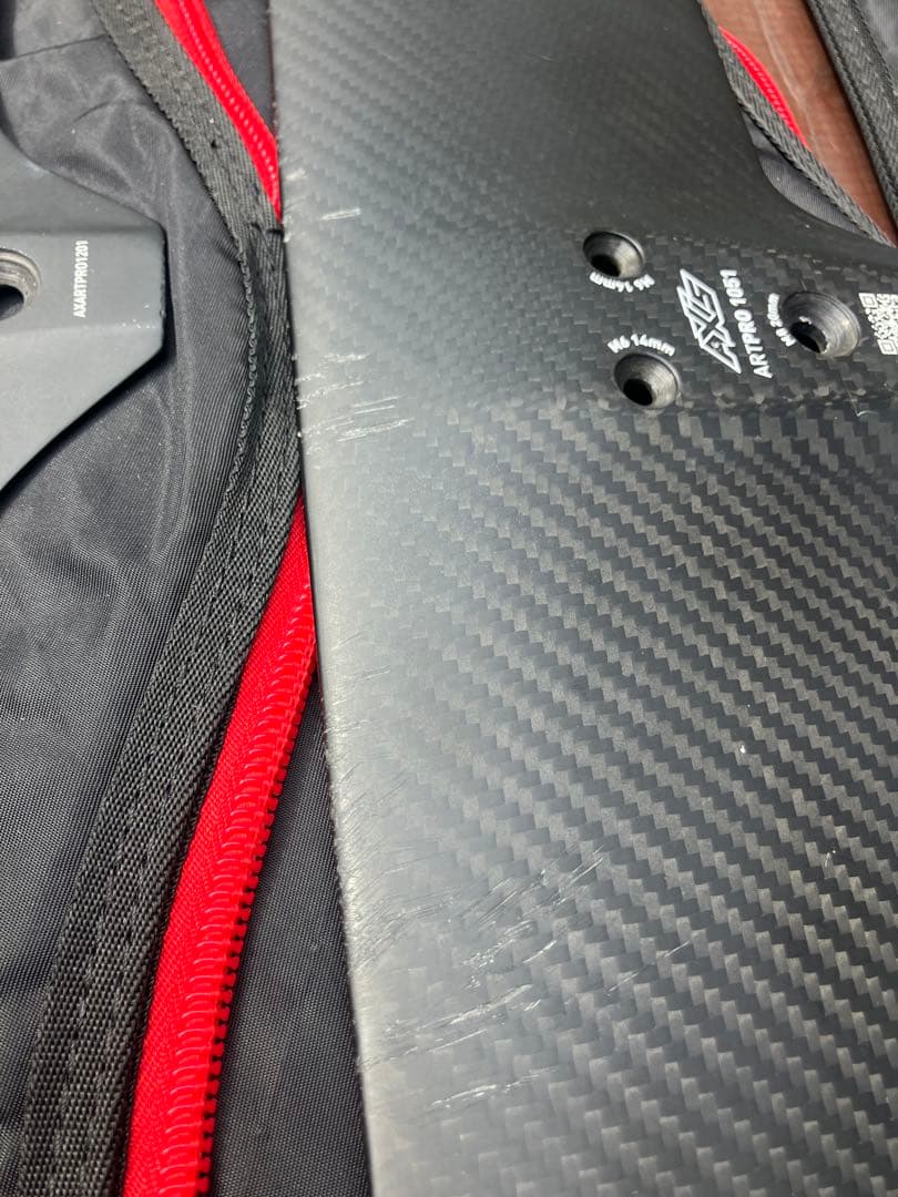 AXIS FOIL SET フロント、リアフォイル、収納ケースセット(付属ネジ込